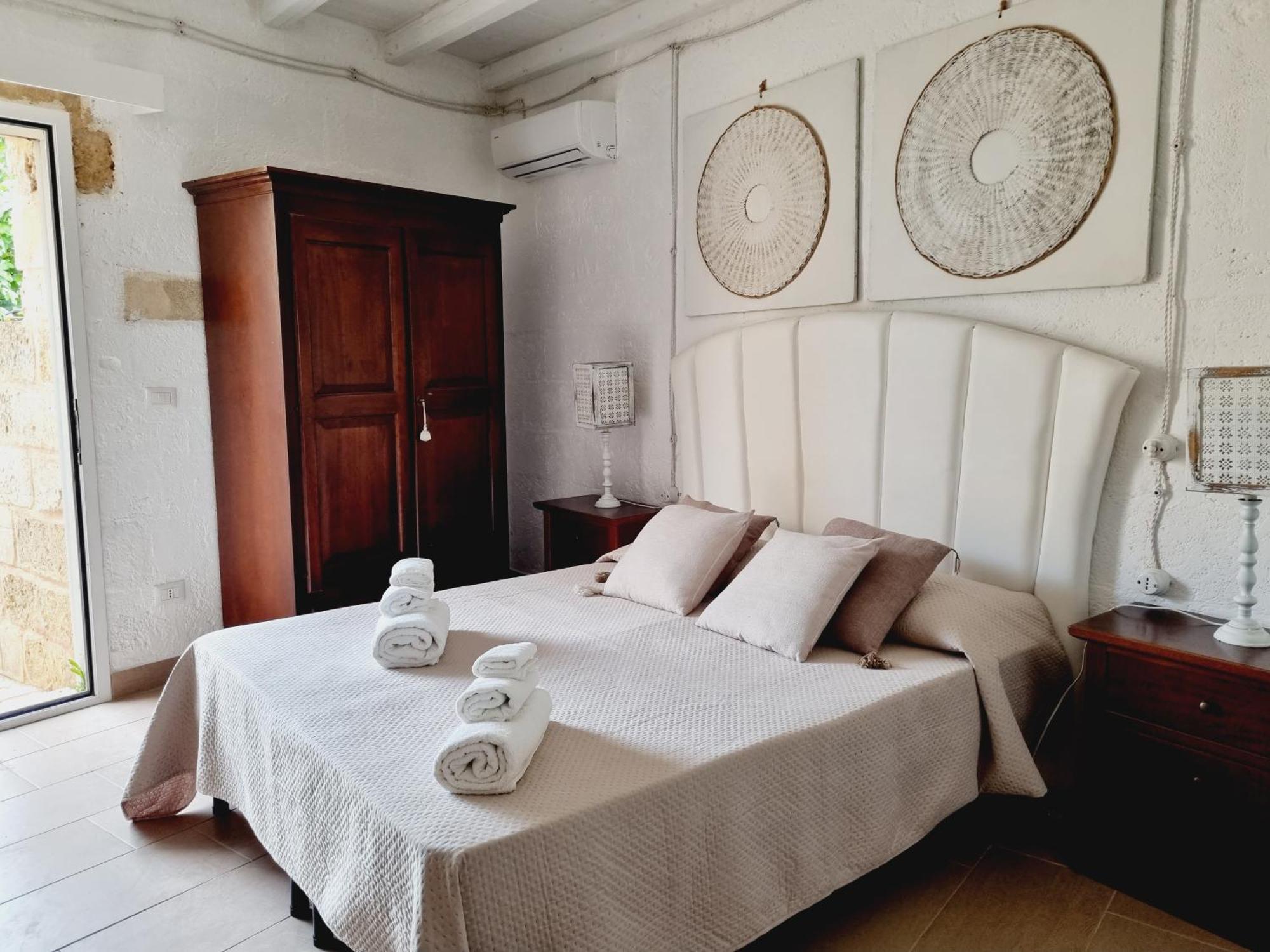 Villa Giardini Di Marzo Felline Habitación foto