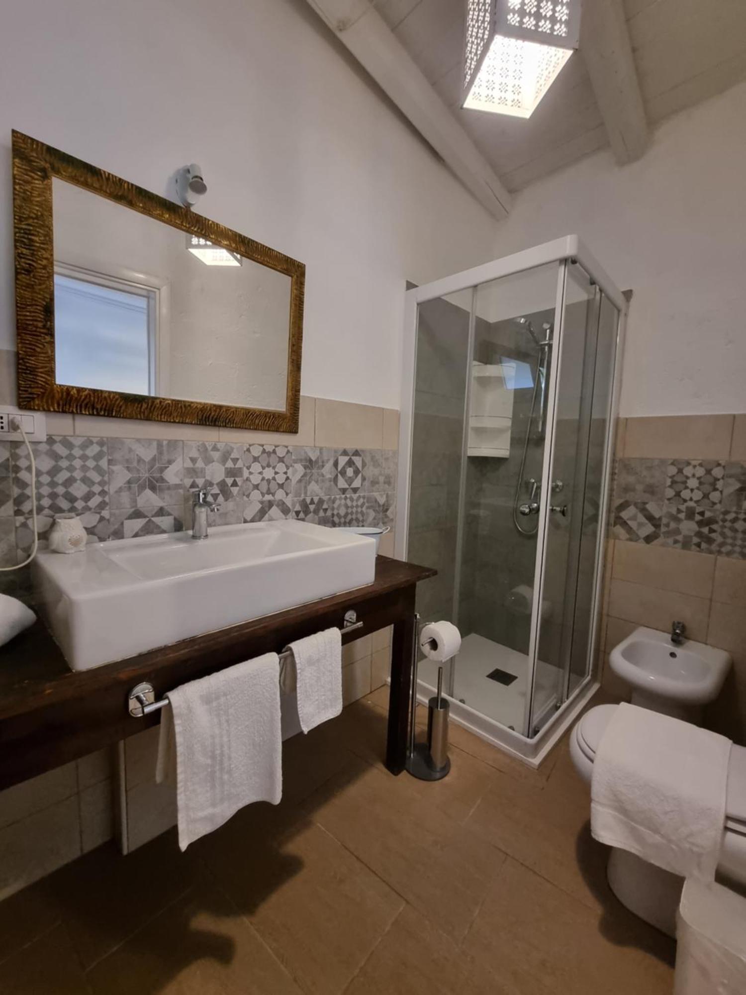 Villa Giardini Di Marzo Felline Habitación foto
